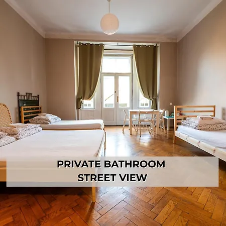 Trzy Kafki Private * Krakkó