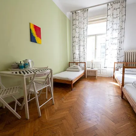 Trzy Kafki Private Vandrerhjem *