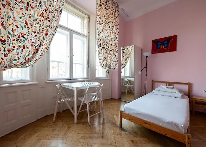 Trzy Kafki Private Hostel *