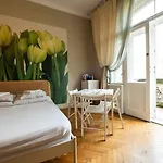 Trzy Kafki Private Хостел