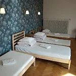 Хостел Trzy Kafki Private Краков