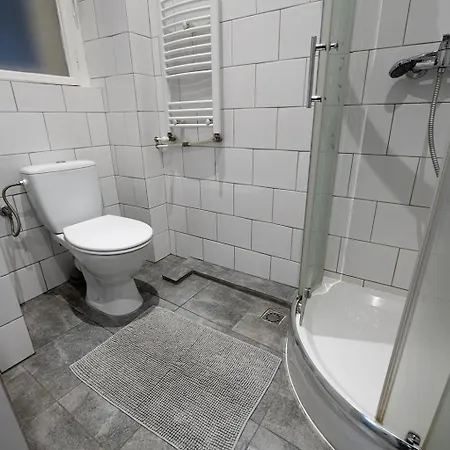 Hostal Trzy Kafki Private *