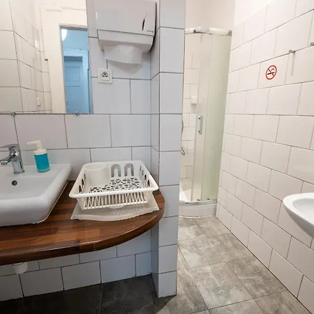 אכסניה Trzy Kafki Private קרקוב