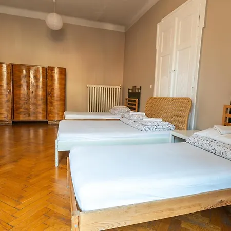 Trzy Kafki Private Hostel