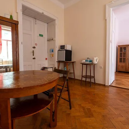 Hostal Trzy Kafki Private *