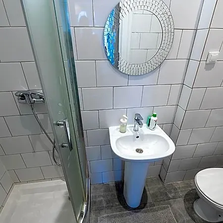 Trzy Kafki Private Hostel Krasków