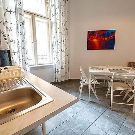 Trzy Kafki Private Hostel