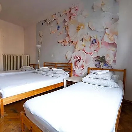 Trzy Kafki Private Hostel