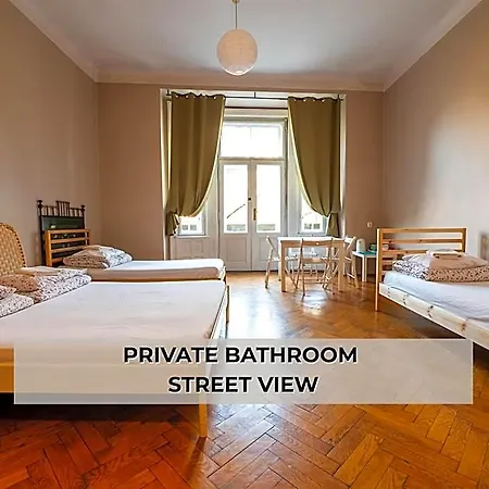 Trzy Kafki Private Hostel *