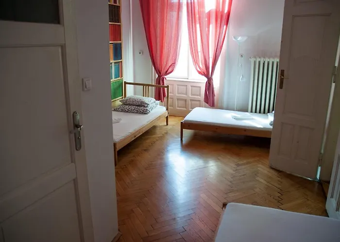 Hostel Trzy Kafki Private Krakau