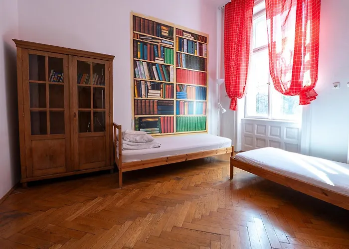 Hostel Trzy Kafki Private