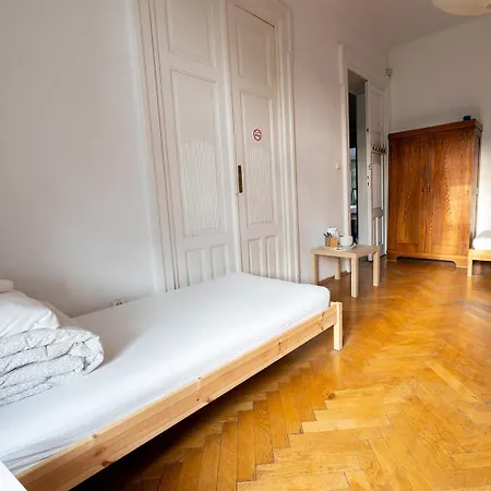 Trzy Kafki Private Auberge de jeunesse *